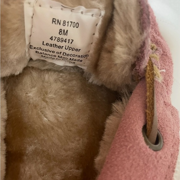 🎀Pink Suede Moccasin Slippers🎀 - Picture 7 of 14